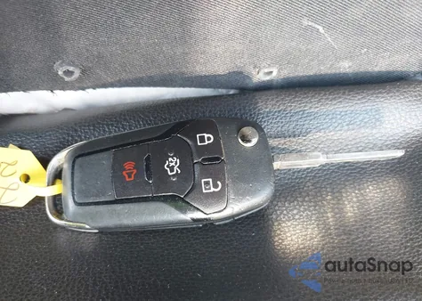 2013 Ford Fusion Se z USA, uszkodzony, nr VIN 3FA6P0H76DR249079